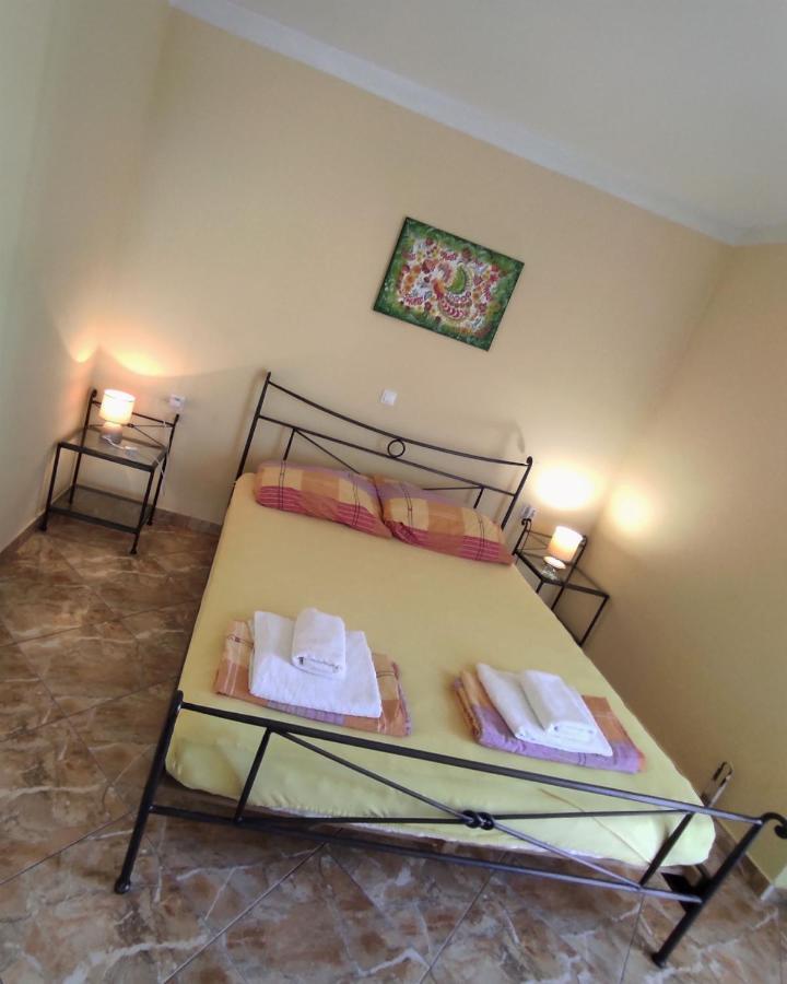 Apartments Barisic Hrvatskih Zrtava 404 Seget Vranjica Trogir Exterior foto