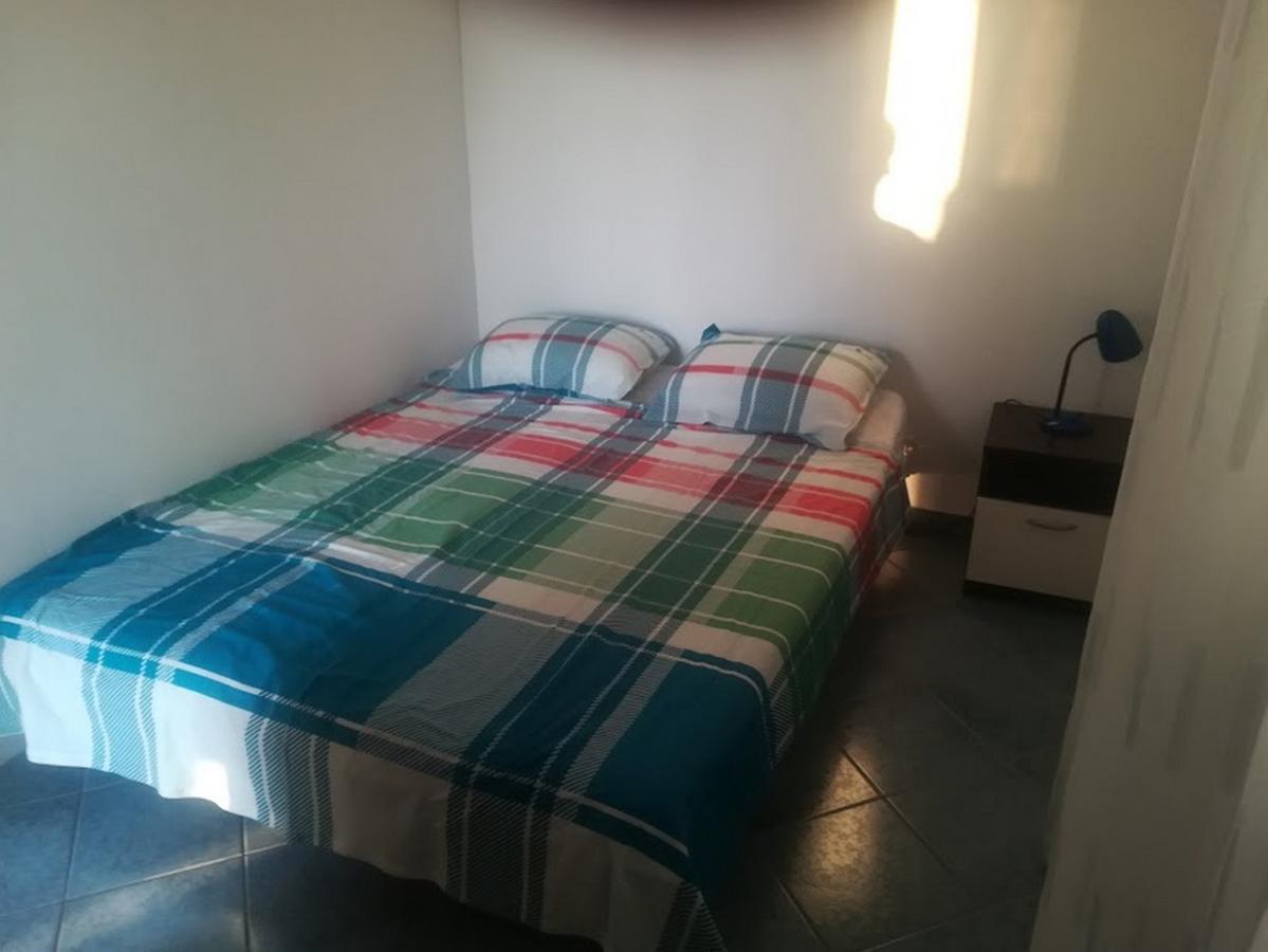 Apartments Barisic Hrvatskih Zrtava 404 Seget Vranjica Trogir Exterior foto