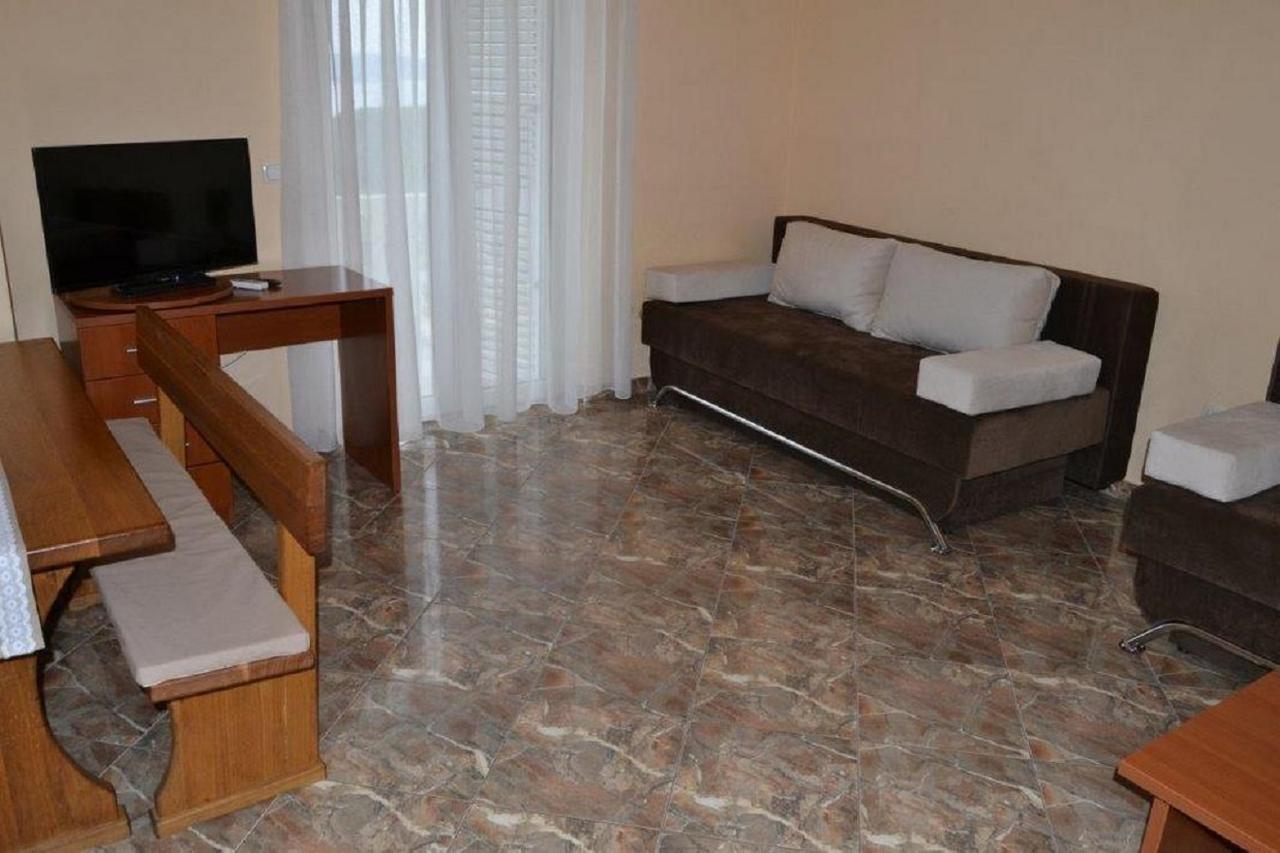 Apartments Barisic Hrvatskih Zrtava 404 Seget Vranjica Trogir Exterior foto
